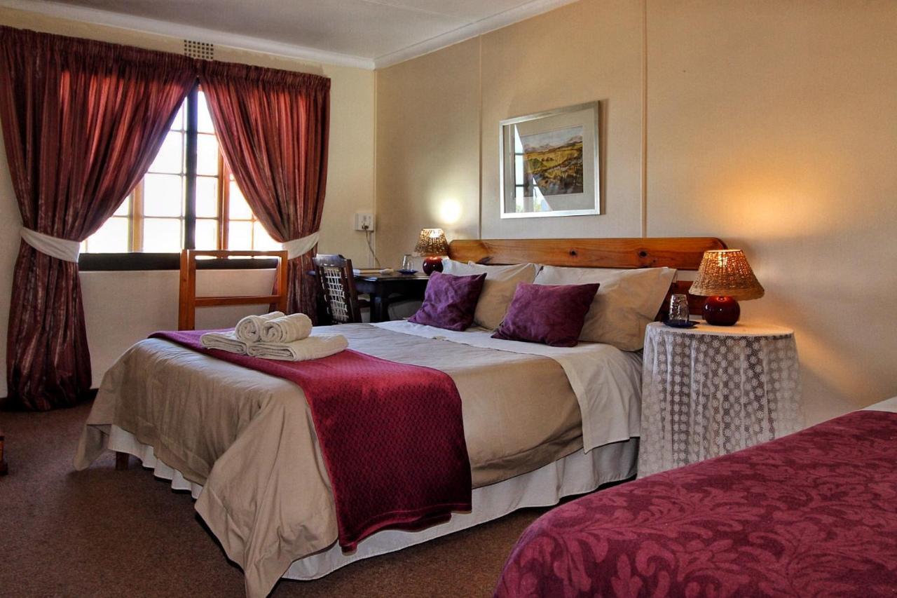 Zoete Inval Hostel Hermanus Exterior photo