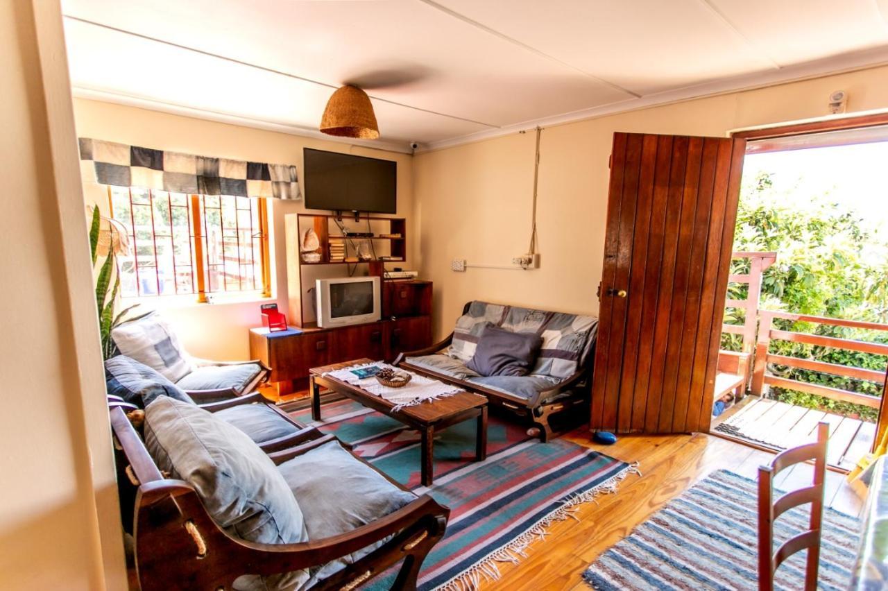 Zoete Inval Hostel Hermanus Exterior photo